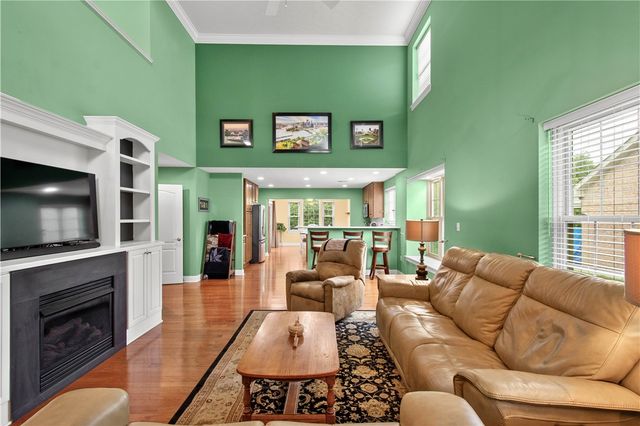 3012 Laura Ln, Cecil, PA 15055
