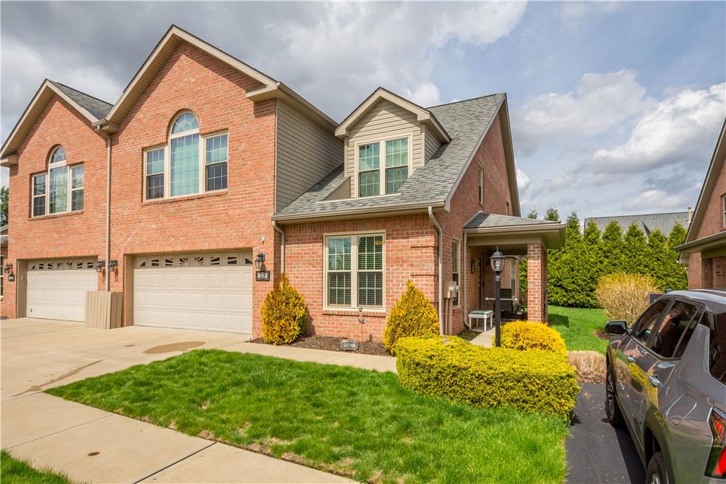 3012 Laura Ln, Cecil, PA 15055