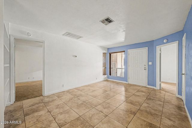 408 W PONTIAC Drive 6, Phoenix, AZ 85027