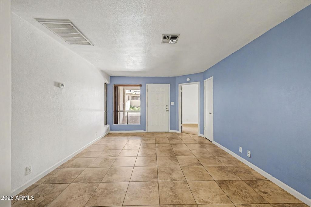 408 W PONTIAC Drive 6, Phoenix, AZ 85027 — photo 5