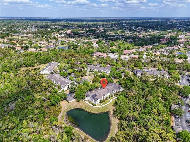 7405 VISTA WAY 202, Lakewood Ranch, FL 34202