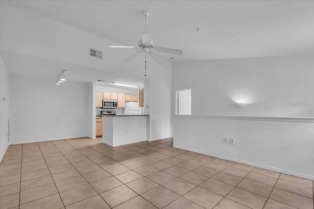 7405 VISTA WAY 202, Lakewood Ranch, FL 34202