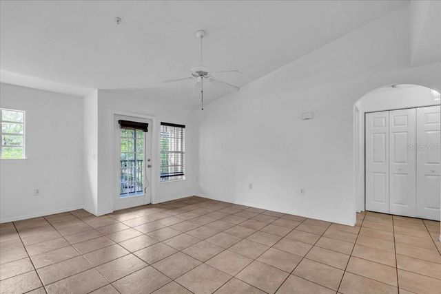 7405 VISTA WAY 202, Lakewood Ranch, FL 34202