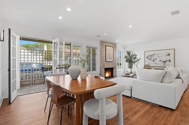 1733 Gentle Breeze Lane, Encinitas, CA 92024