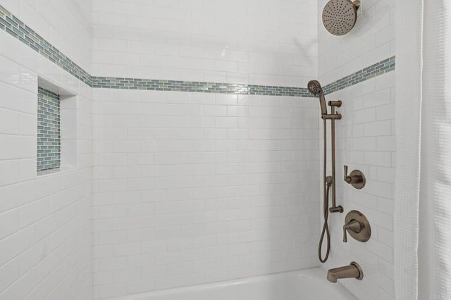 1733 Gentle Breeze Lane, Encinitas, CA 92024