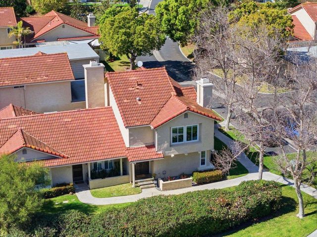 1733 Gentle Breeze Lane, Encinitas, CA 92024