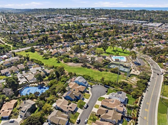 1733 Gentle Breeze Lane, Encinitas, CA 92024