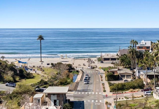 1733 Gentle Breeze Lane, Encinitas, CA 92024