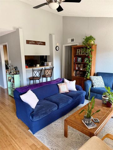 3204 Menchaca RD 204, Austin, TX 78704