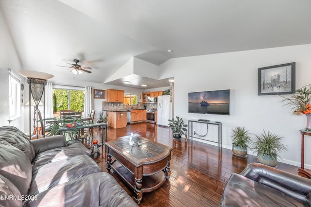 956 Ranchview Circle, Carson City, NV 89705