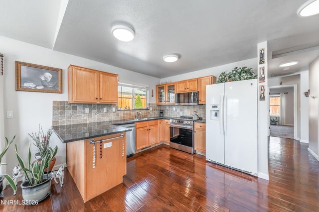 956 Ranchview Circle, Carson City, NV 89705