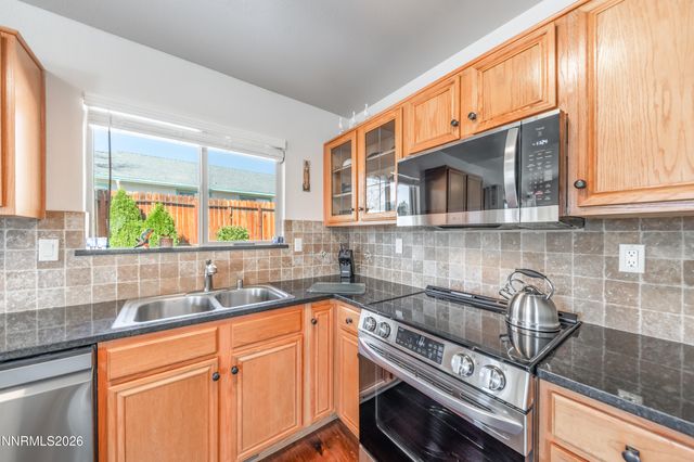 956 Ranchview Circle, Carson City, NV 89705