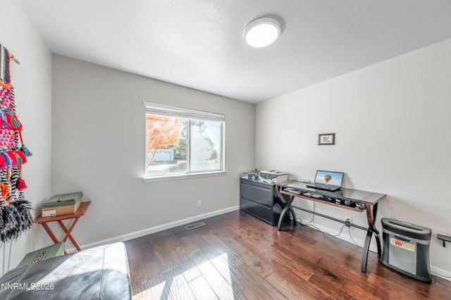 956 Ranchview Circle, Carson City, NV 89705