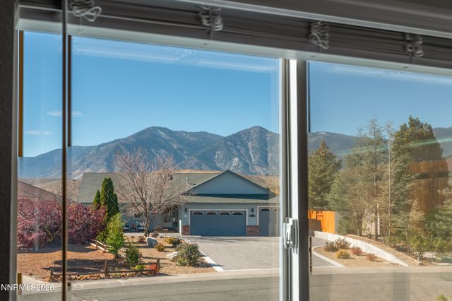 956 Ranchview Circle, Carson City, NV 89705