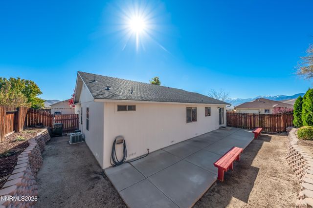 956 Ranchview Circle, Carson City, NV 89705