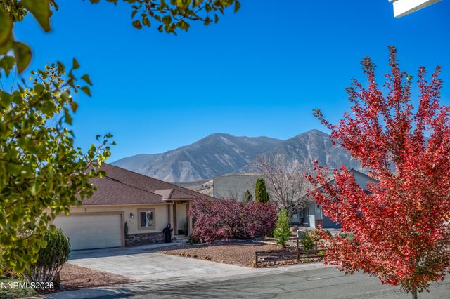 956 Ranchview Circle, Carson City, NV 89705