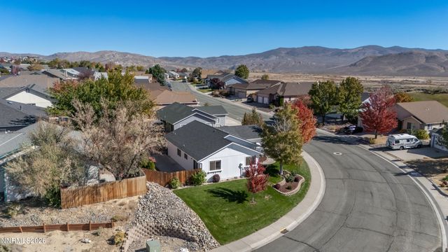 956 Ranchview Circle, Carson City, NV 89705