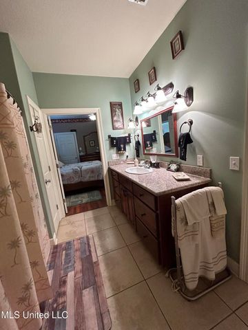 447 Russell Avenue, Long Beach, MS 39560