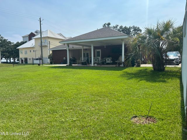 447 Russell Avenue, Long Beach, MS 39560