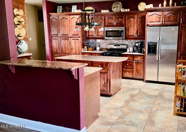 447 Russell Avenue, Long Beach, MS 39560