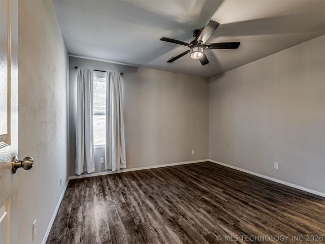 14852 S 274th East Avenue, Coweta, OK 74429