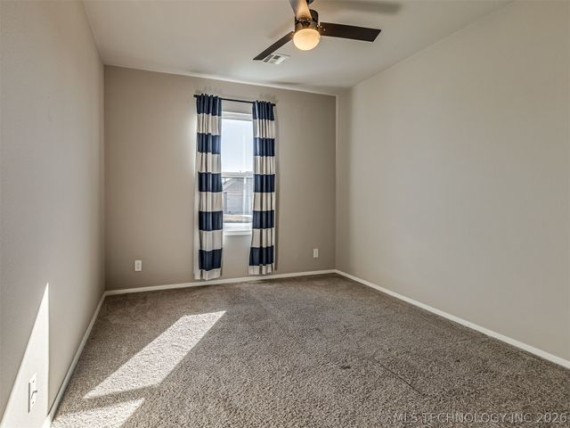 14852 S 274th East Avenue, Coweta, OK 74429