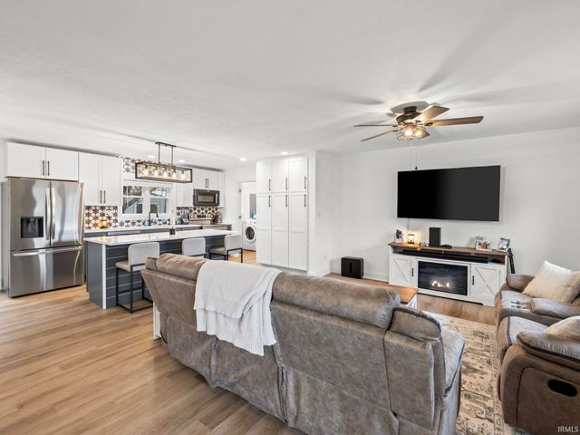 1477 Yockey Road, Mitchell, IN 47446