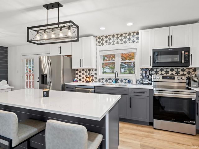 1477 Yockey Road, Mitchell, IN 47446