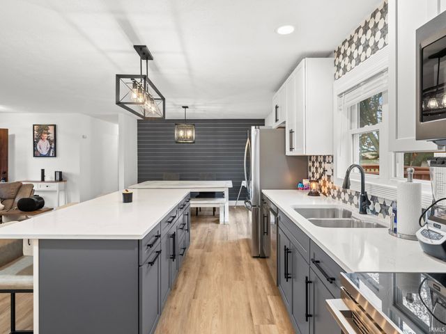 1477 Yockey Road, Mitchell, IN 47446