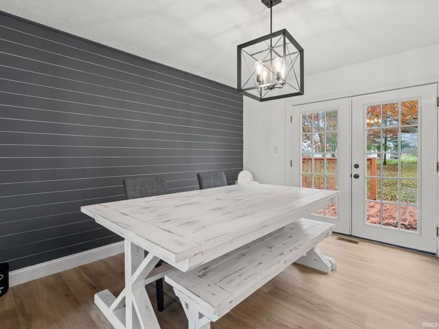 1477 Yockey Road, Mitchell, IN 47446