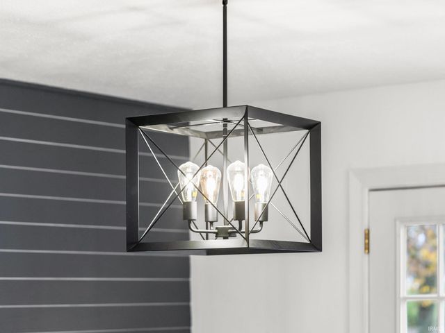 1477 Yockey Road, Mitchell, IN 47446