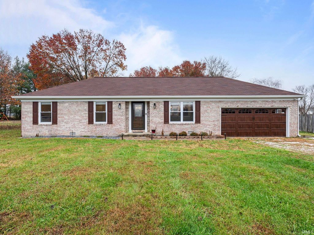1477 Yockey Road, Mitchell, IN 47446