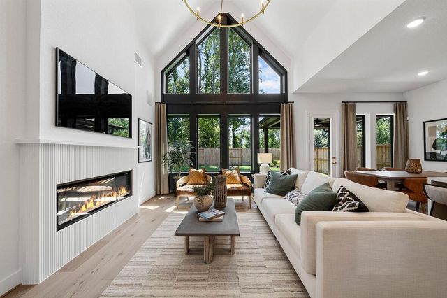 22250 Junction Peak Drive, Porter, TX 77365