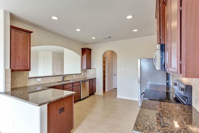 1673 Breanna LN, Kyle, TX 78640