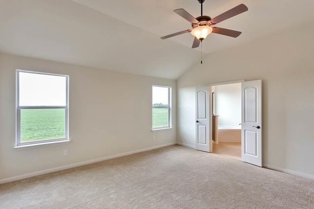 1673 Breanna LN, Kyle, TX 78640