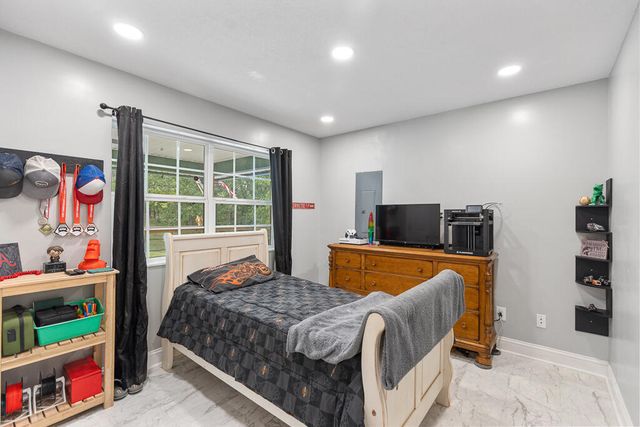 497 Horns Creek Road, Old Fort, TN 37362