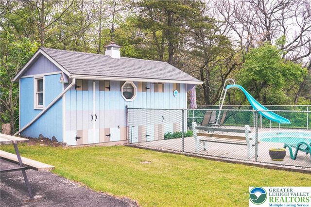 13 Craig Road, East Penn Twp, PA 18235