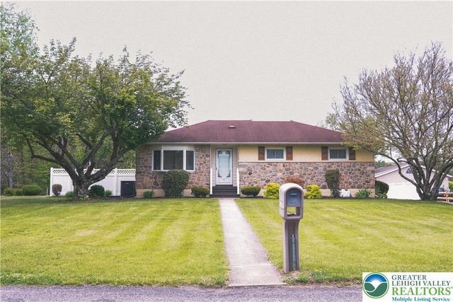 13 Craig Road, East Penn Twp, PA 18235