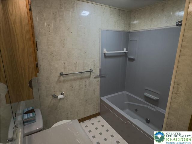 13 Craig Road, East Penn Twp, PA 18235