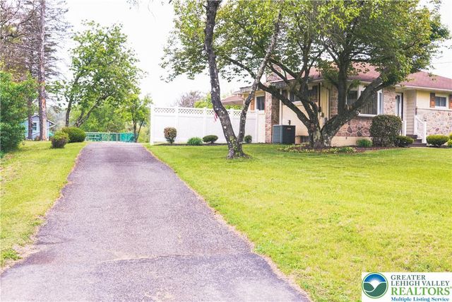 13 Craig Road, East Penn Twp, PA 18235