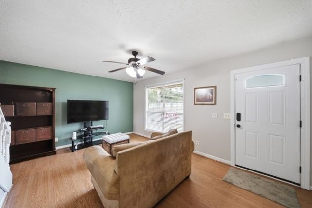 3043 Easy Goer Ln, Greenbrier, TN 37073
