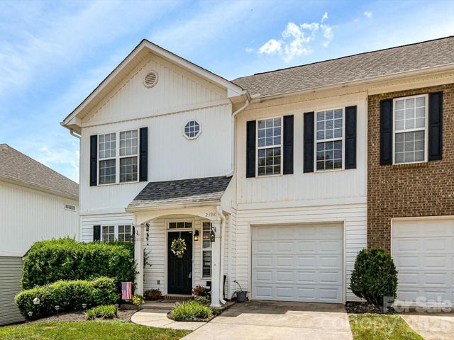2398 Woodridge Drive, Fort Mill, SC 29715
