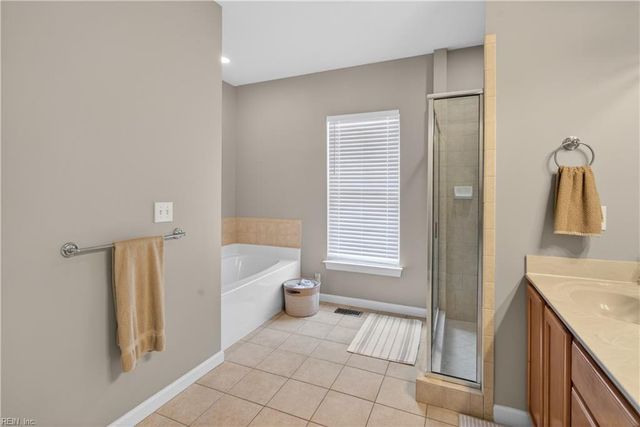 312 Wildlife TRCE, Chesapeake, VA 23320