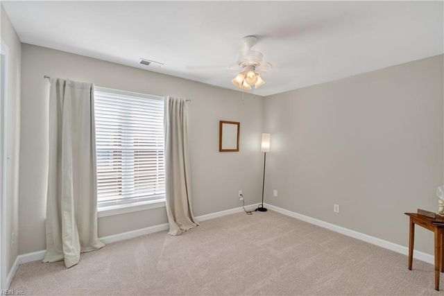 312 Wildlife TRCE, Chesapeake, VA 23320