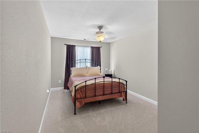 312 Wildlife TRCE, Chesapeake, VA 23320