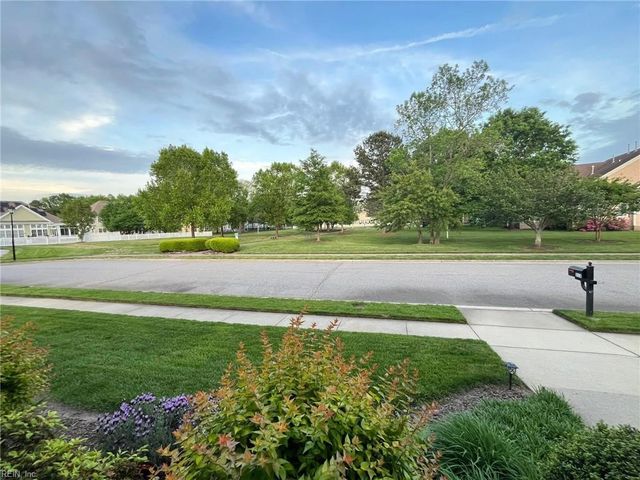 312 Wildlife TRCE, Chesapeake, VA 23320