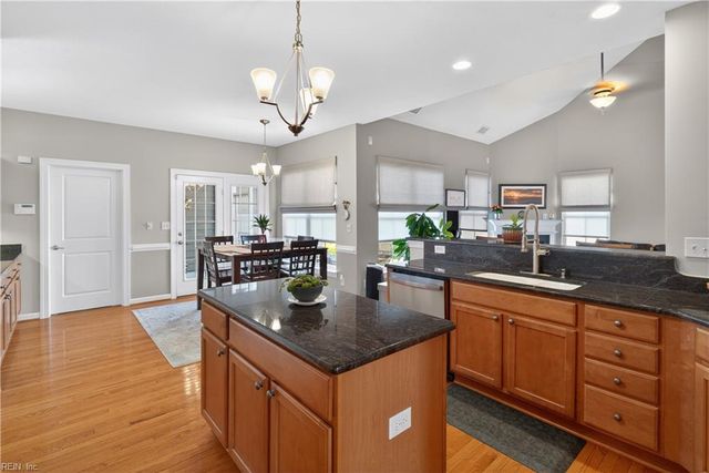 312 Wildlife TRCE, Chesapeake, VA 23320