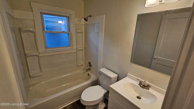 929 Beecher St, Louisville, KY 40215