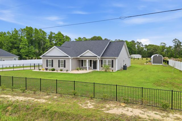 7716 Hunting Swamp Rd., Conway, SC 29527