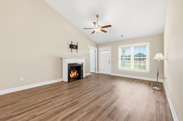 7716 Hunting Swamp Rd., Conway, SC 29527